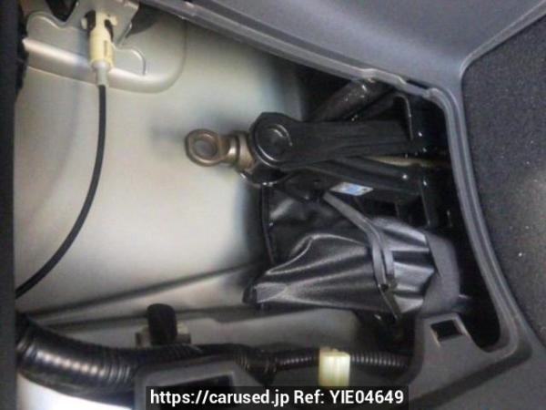 Used 2003 AT toyota wish ZNE10G Image[37]