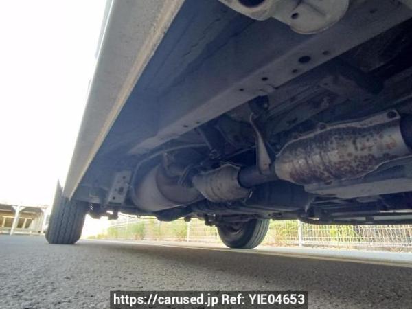 Used 2005 AT toyota hiace-van TRH200K Image[34]