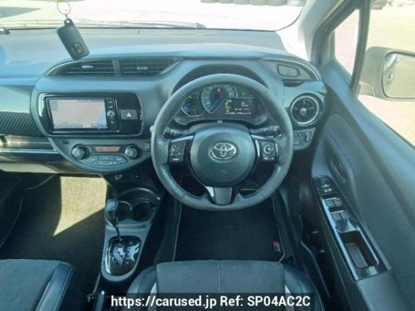 Used 2017 AT toyota vitz NHP130 Image[19]