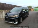 Toyota Voxy ZWR80W