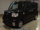 Toyota Pixis Mega LA700A