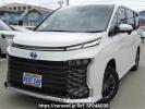 Toyota Voxy ZWR95W