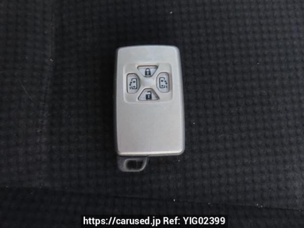 Used 2010 AT toyota noah ZRR70G Image[28]