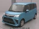 Toyota Roomy M900A