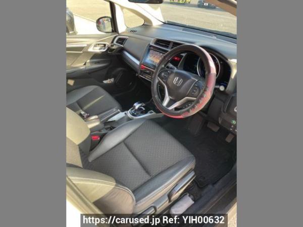 Used 2014 AT honda civic-hybrid DAA-GP5 Image[5]