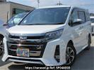 Toyota Noah ZRR80W