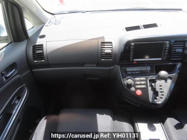 Used 2003 AT toyota wish ZNE10G Image[16]
