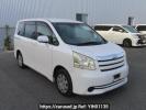 Toyota Noah ZRR70G
