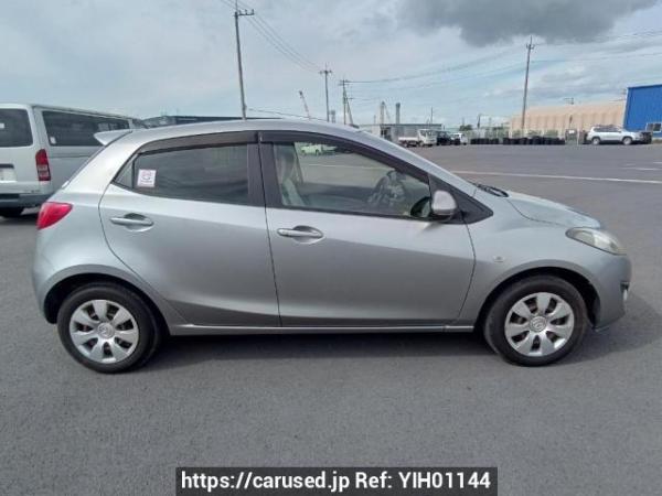 Used 2011 AT mazda demio DE3FS Image[7]