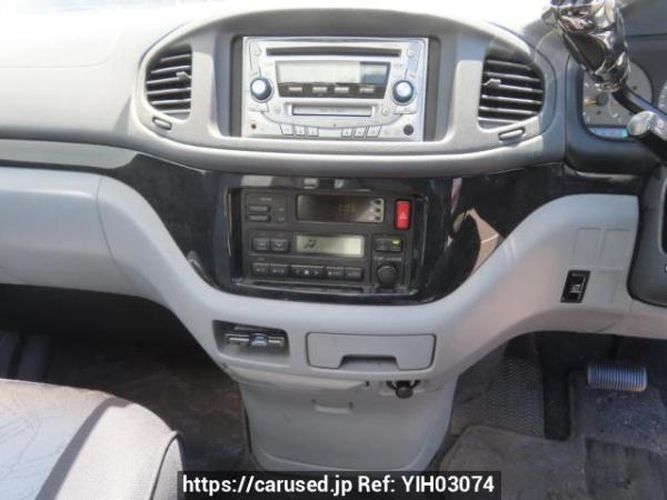 Used 2001 AT toyota regius-wagon RCH41W Image[17]