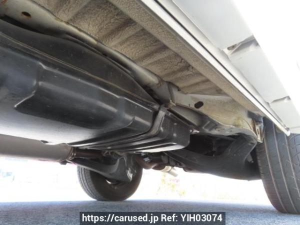 Used 2001 AT toyota regius-wagon RCH41W Image[37]