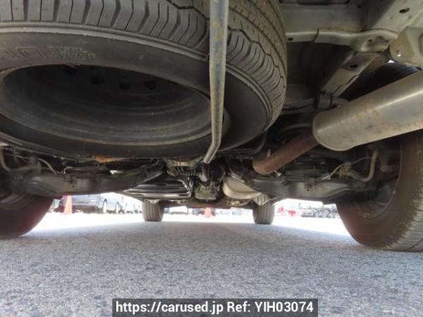 Used 2001 AT toyota regius-wagon RCH41W Image[40]