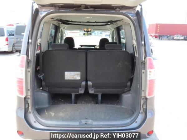 Used 2009 AT toyota noah ZRR70G Image[8]