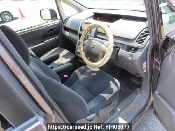 Used 2009 AT toyota noah ZRR70G Image[13]