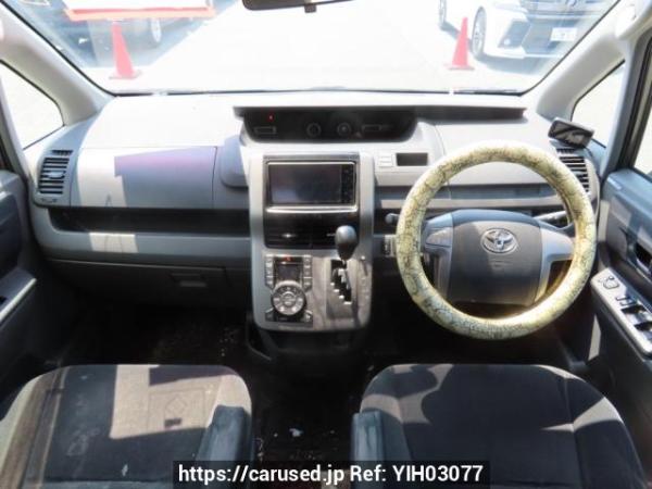 Used 2009 AT toyota noah ZRR70G Image[23]