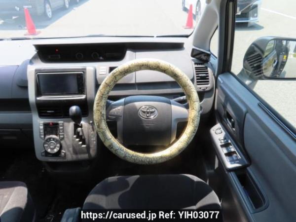 Used 2009 AT toyota noah ZRR70G Image[25]