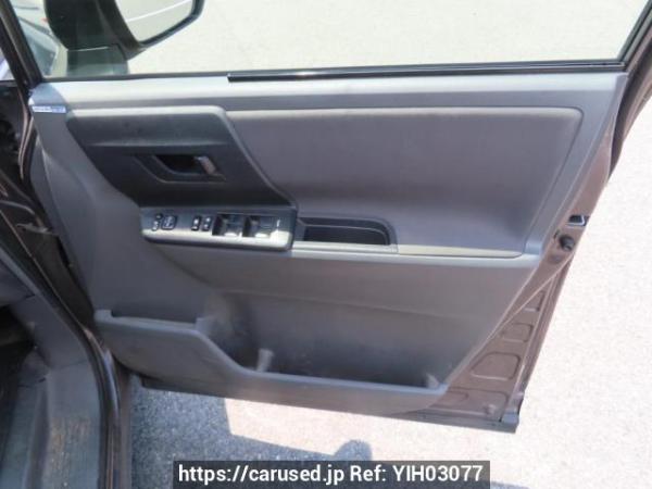 Used 2009 AT toyota noah ZRR70G Image[35]