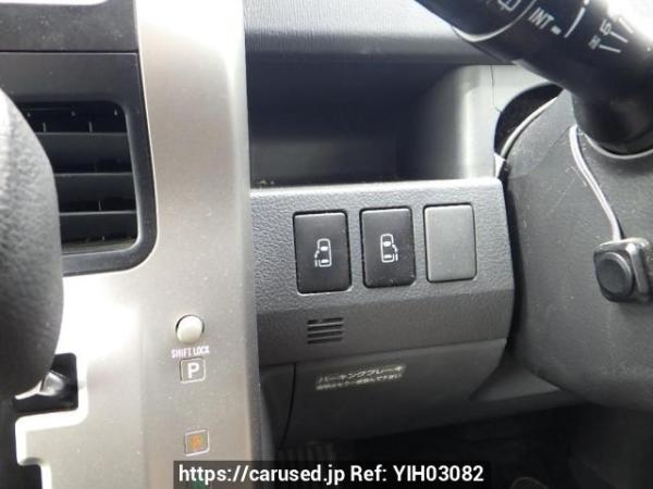 Used 2010 AT toyota noah ZRR70G Image[26]