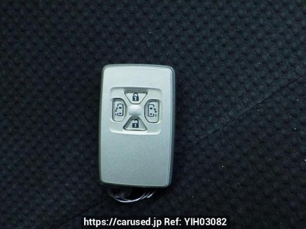Used 2010 AT toyota noah ZRR70G Image[29]