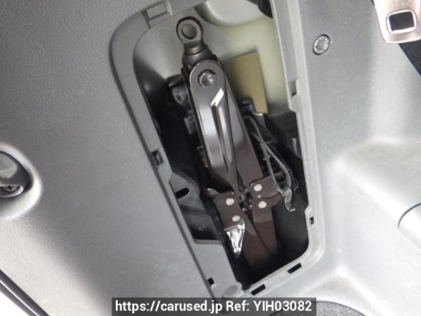 Used 2010 AT toyota noah ZRR70G Image[45]