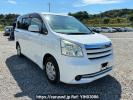 Toyota Noah ZRR70G