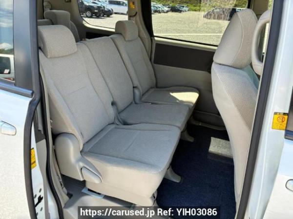 Used 2009 AT toyota noah ZRR70G Image[11]