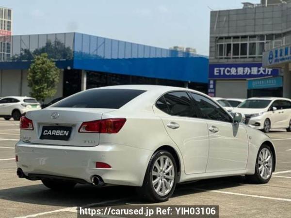 Used 2010 AT lexus is GSE22L Image[5]