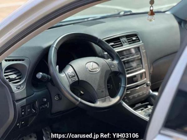 Used 2010 AT lexus is GSE22L Image[18]