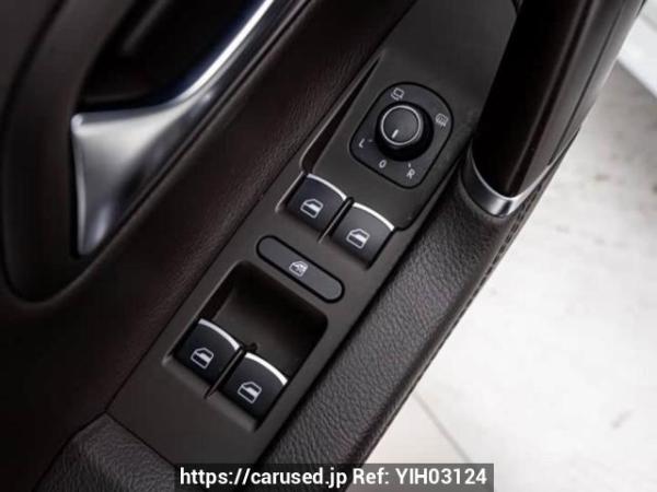 Used 2017 AT volkswagen cc FV7207ZBDBG Image[12]