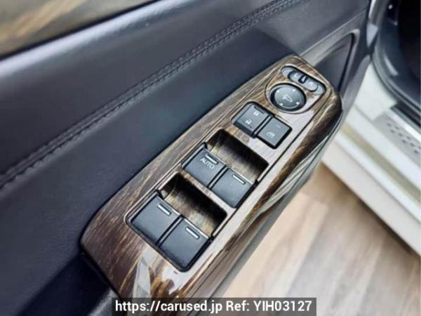Used 2019 AT honda jade DHW7182FRARE Image[23]