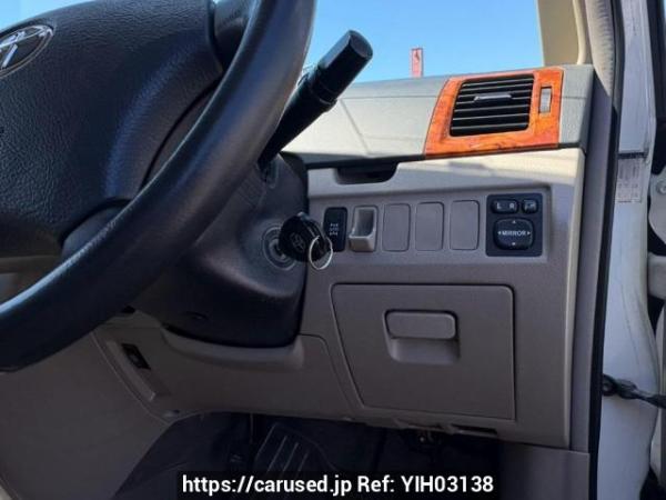 Used 2006 AT toyota noah AZR65G Image[28]
