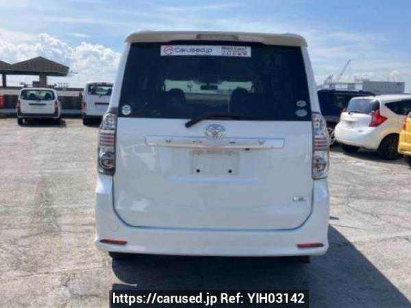 Used 2010 AT toyota voxy ZRR70W Image[5]