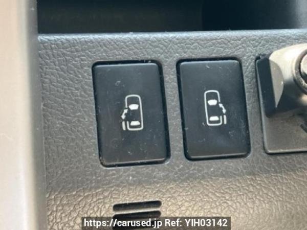 Used 2010 AT toyota voxy ZRR70W Image[27]