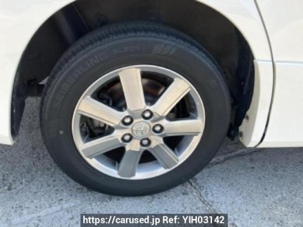 Used 2010 AT toyota voxy ZRR70W Image[32]