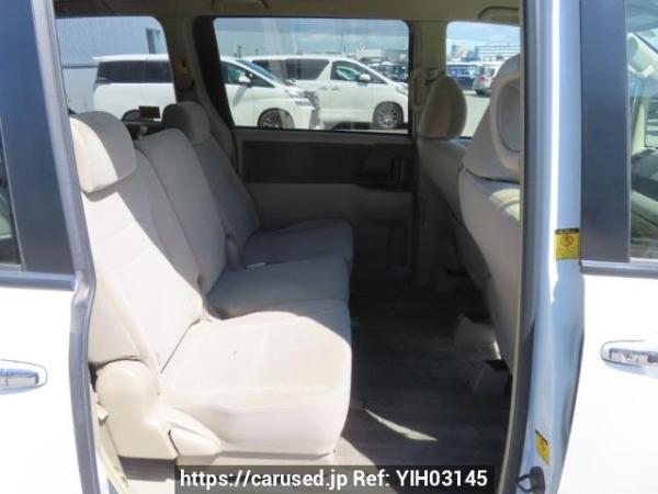 Used 2010 AT toyota noah ZRR70G Image[13]