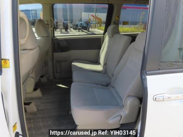 Used 2010 AT toyota noah ZRR70G Image[14]