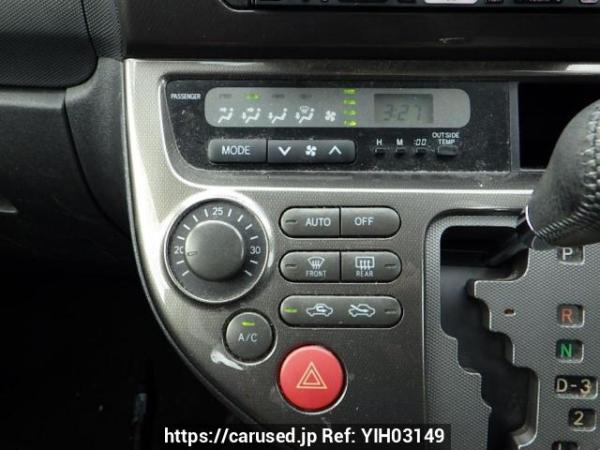Used 2005 AT toyota wish ZNE10G Image[23]