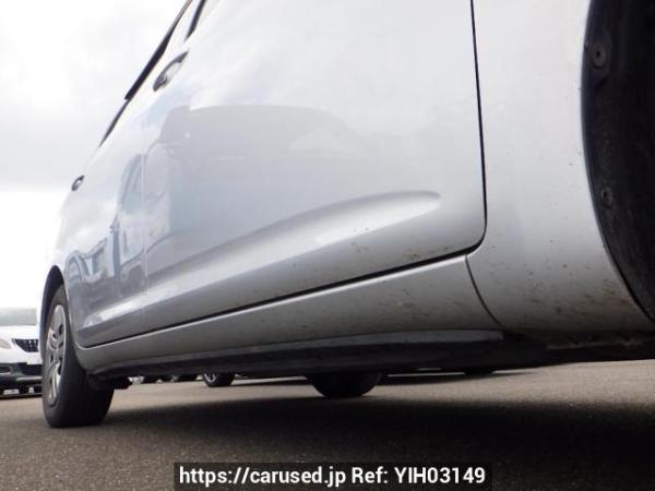 Used 2005 AT toyota wish ZNE10G Image[35]