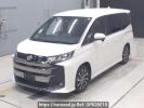 Toyota Noah MZRA90W