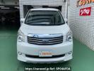 Toyota Noah ZRR70G