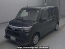 Toyota Roomy M900A