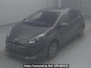 Toyota Aqua NHP10
