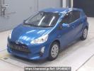Toyota Aqua NHP10