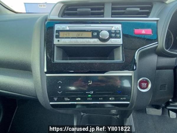 Used 2013 AT honda fit GK4 Image[18]