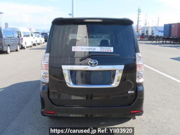 Used 2009 AT toyota voxy ZRR70W Image[5]