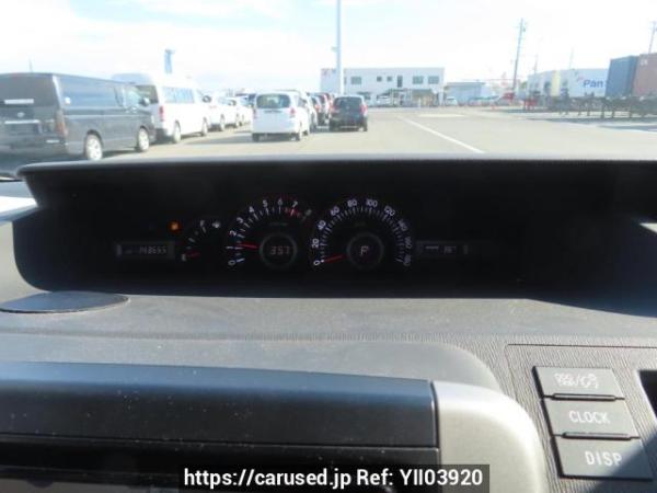 Used 2009 AT toyota voxy ZRR70W Image[24]