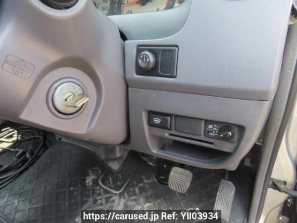 Used 2005 AT nissan caravan-bus DWMGE25 Image[20]