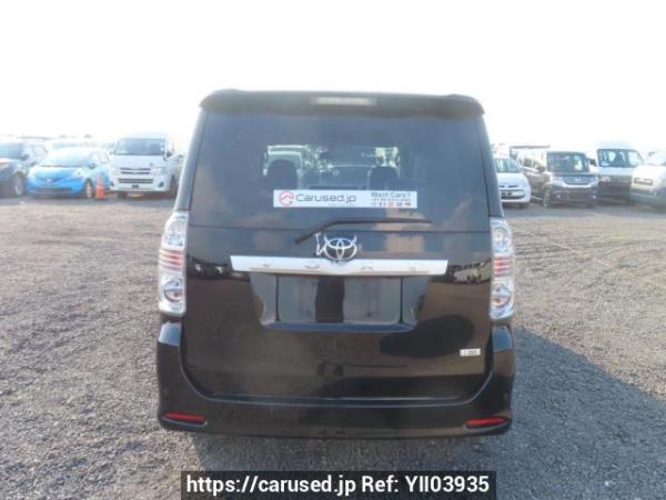 Used 2009 AT toyota voxy ZRR70W Image[5]