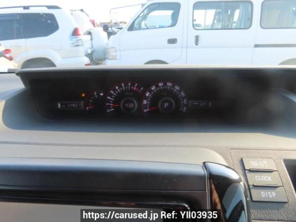 Used 2009 AT toyota voxy ZRR70W Image[26]