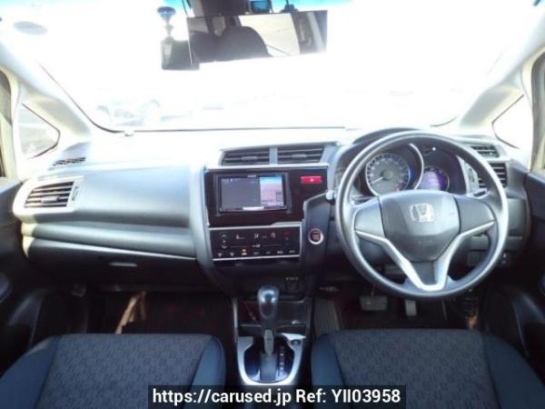 Used 2013 AT honda fit GK3 Image[16]